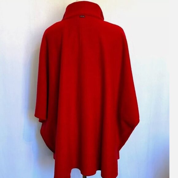 Anne Klein Red Cape Jacket - Picture 4 of 9